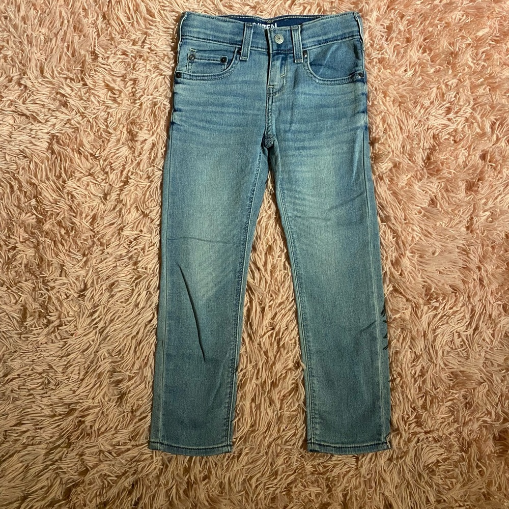 Boys size 6 denizen from Levi’s slim jeans